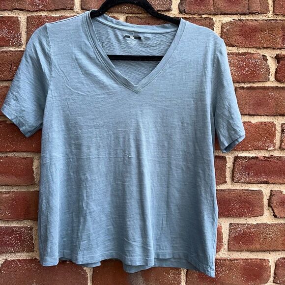 Eileen Fisher Women's $68 Organic Cotton Slub V-Neck Tee size XXS - Picture 1 of 8